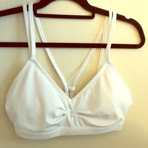 FABLETICS sports bra